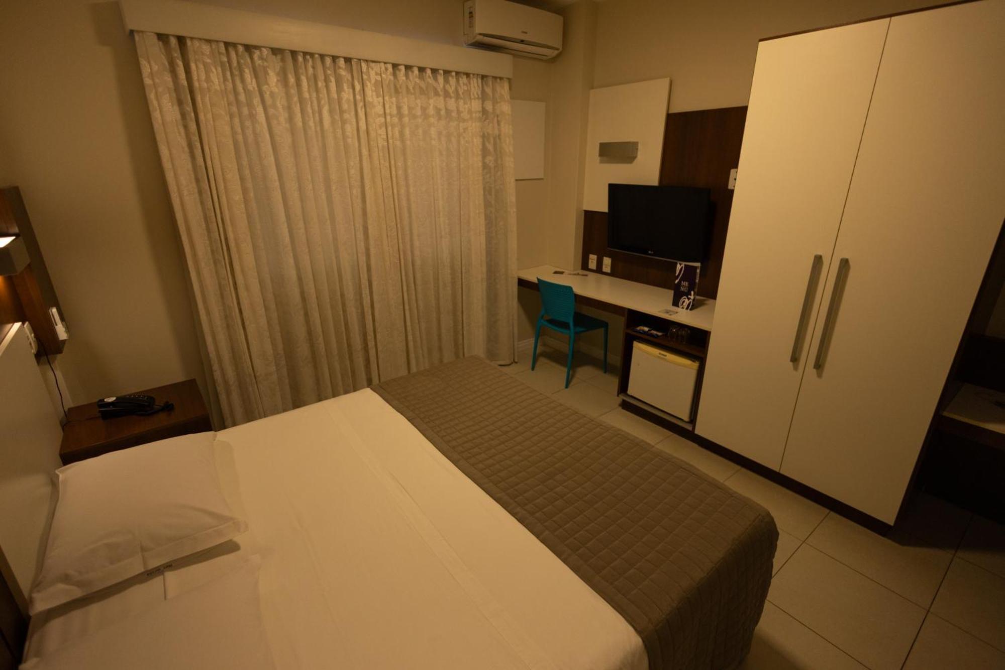 Art Hotel Tubarao Bagian luar foto
