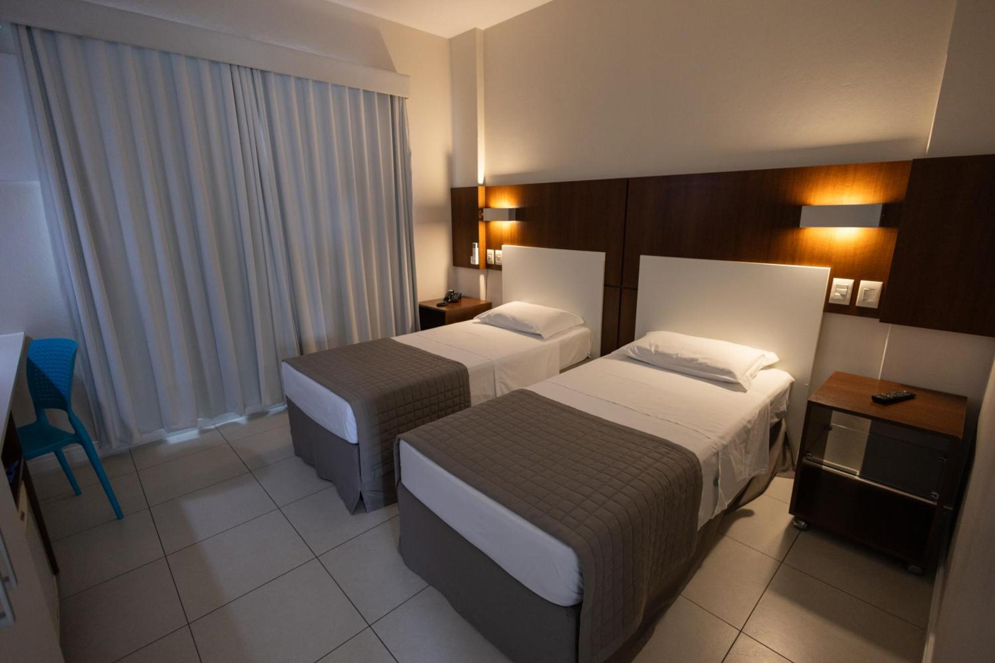 Art Hotel Tubarao Bagian luar foto